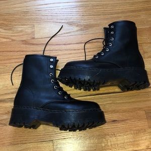 Nasty Gal knock off Dr. Martens size 6